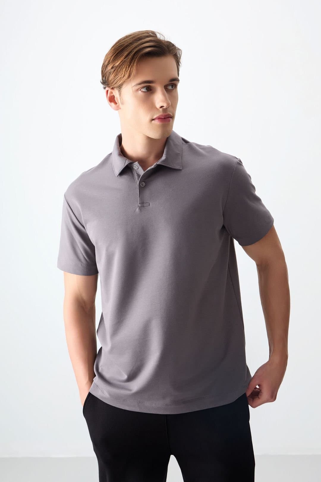 Tommy Life Tommy Life Men's Oversized Polo Collar T-Shirt in Grey