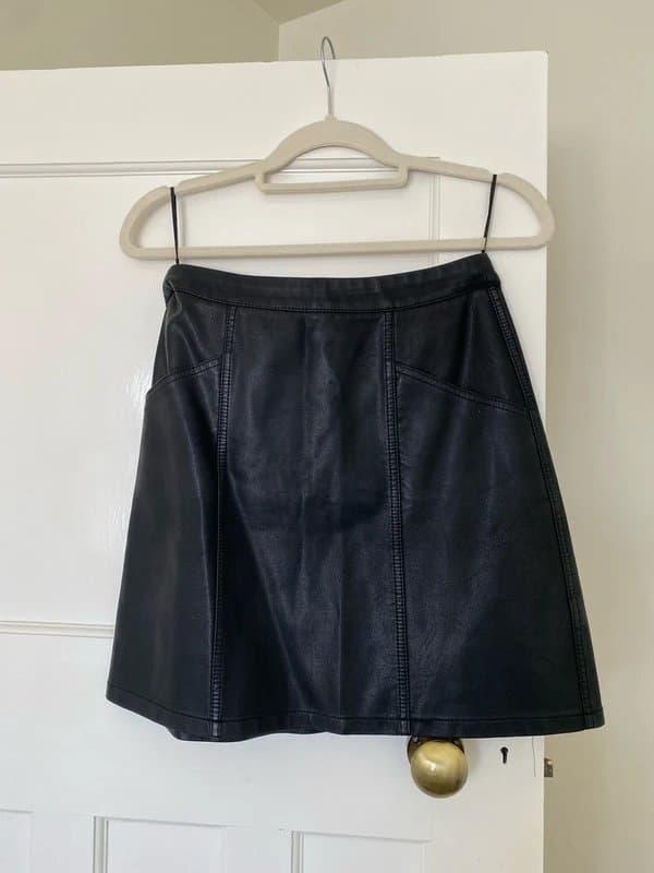 New Look New look tall faux leather mini skirt size 10