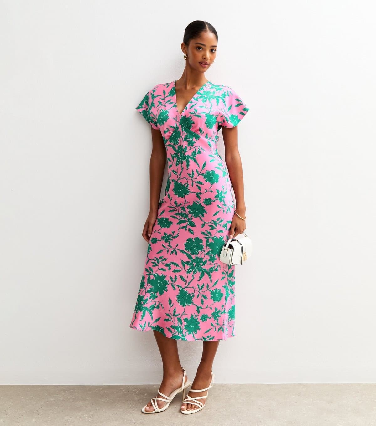 New Look Women's Pink Floral Print Satin V-Neck Midi Dress New Look