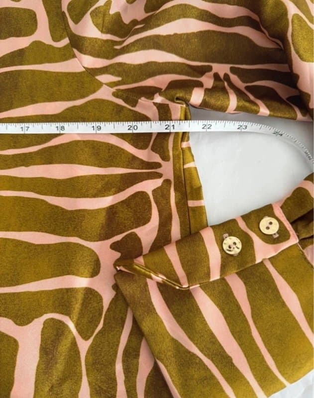 River Island NEW (no tags) River Island oversized satin party shirt animal print - 8/10