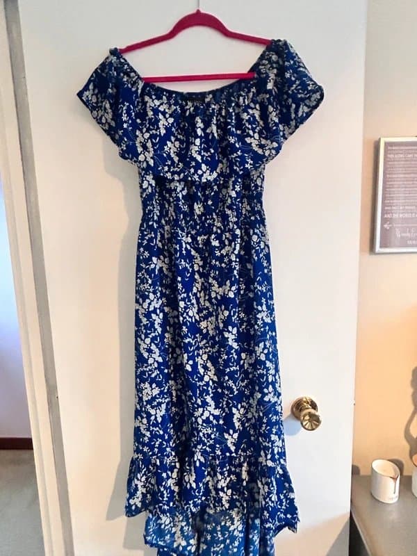 L.A LONDON Beautiful dress