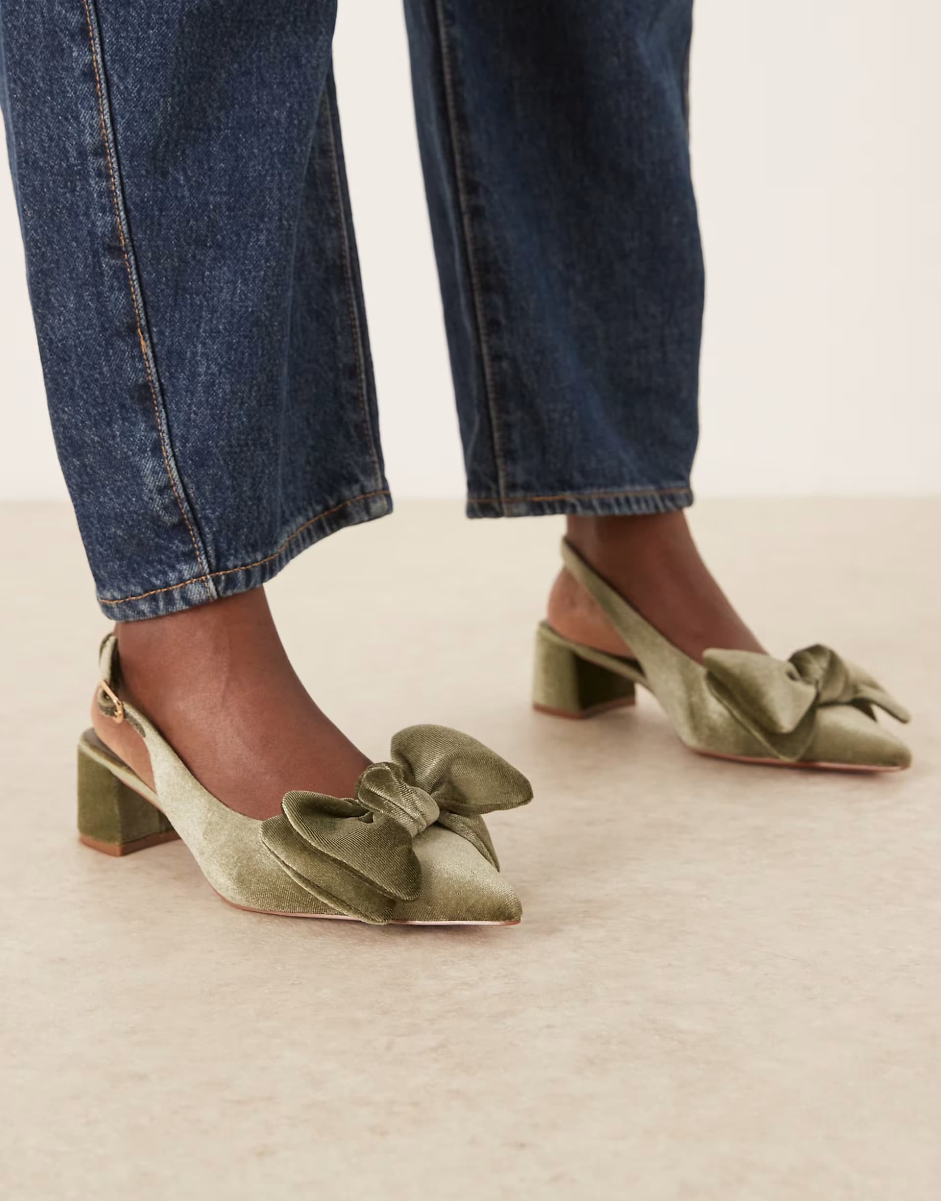 ASOS ASOS DESIGN Wide Fit Symbol bow slingback mid block heeled shoes in sage green velvet