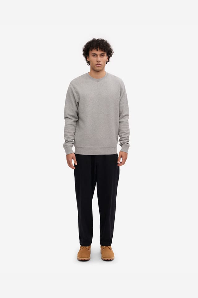Colourful Standard Colourful Standard Men's Classic Style Long Sleeve Crew Neck Sweatshirt in Grey - 2