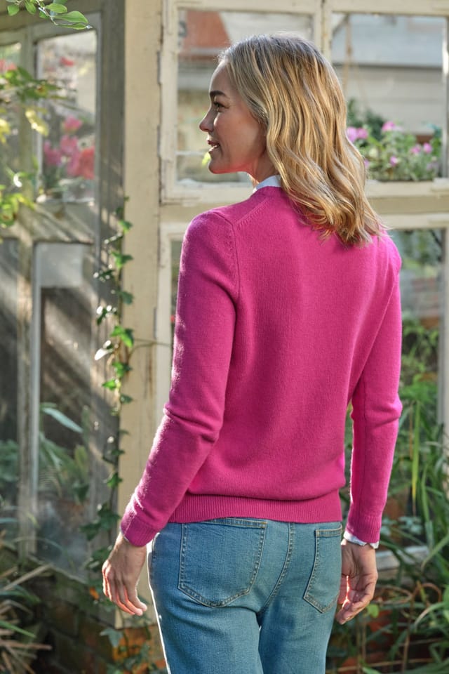 WoolOvers WoolOvers Women's Womens Lambswool Crew in Bright Pink - 2
