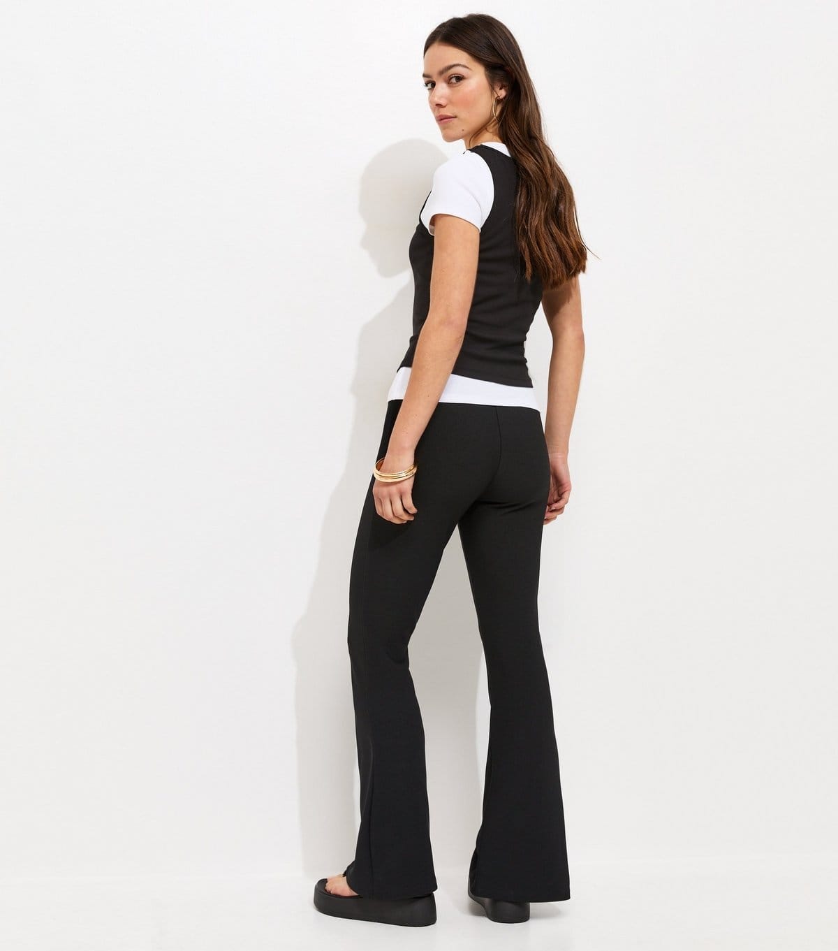 New Look Women's Petite Black Rib Flared Trousers New Look - 4