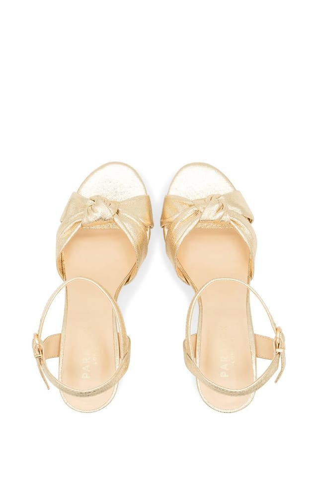 Paradox London Paradox London Women's 'Lani' Platform Sandals in Metallic Gold - 3
