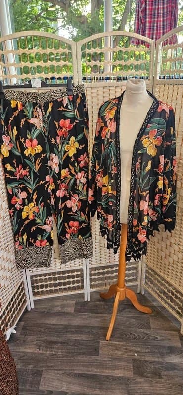 Klass. Klass floral boho kimono trouser co-ord set size 18