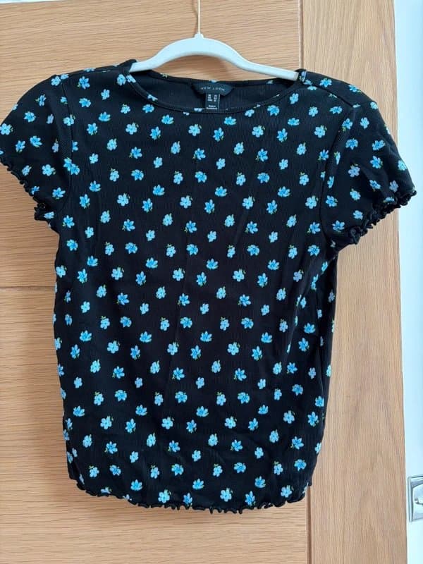 New Look Floral top