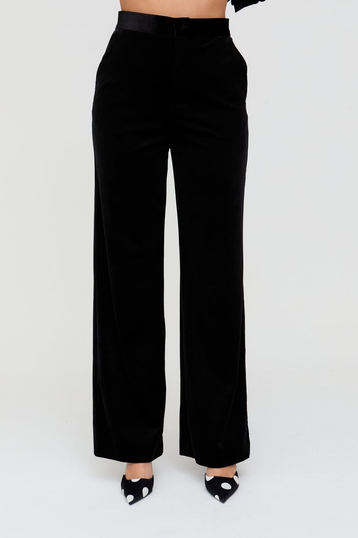 Lily and Lionel Lily and Lionel Women's Valerie Straight Leg Velvet Trouser In Black - 3