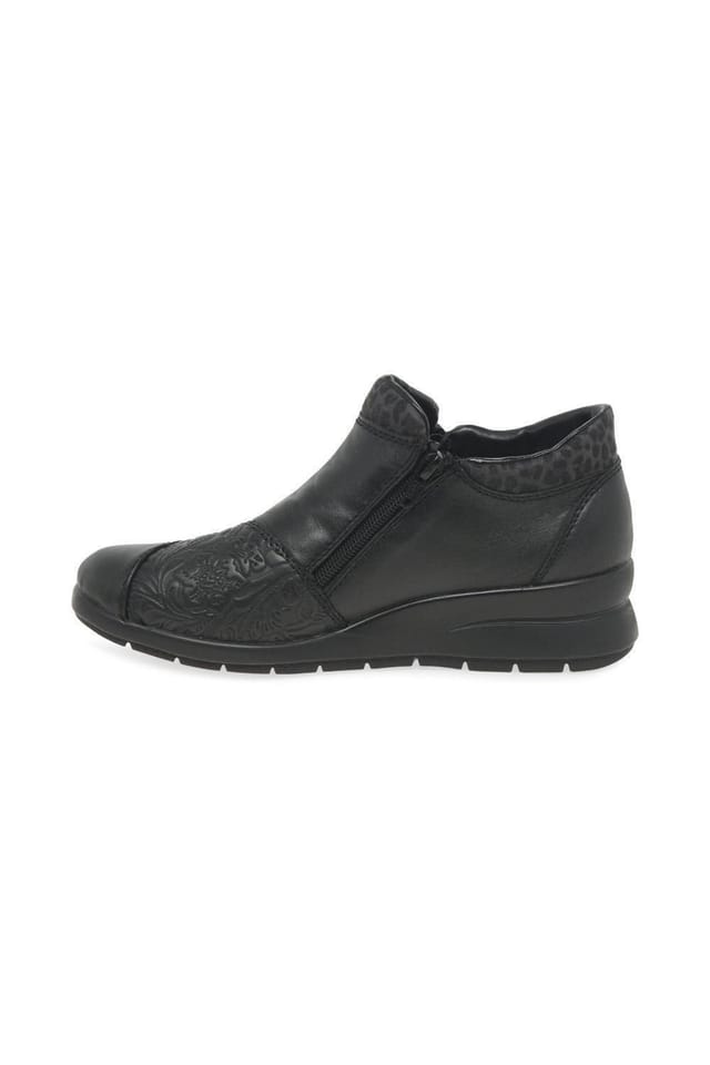 Rieker Rieker Women's 'Josie' Ankle Boots in Black - 2
