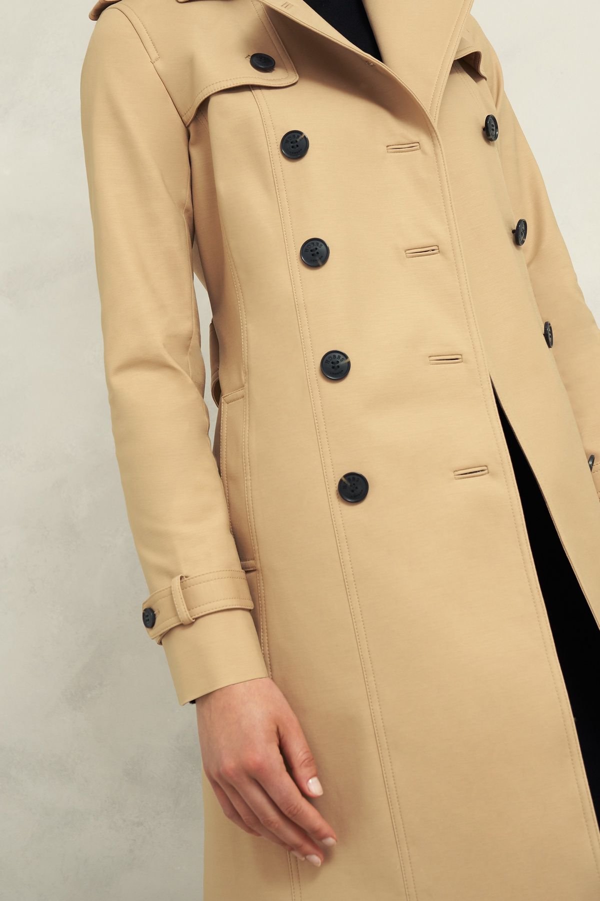 Hobbs London Hobbs London Women's Saskia Double Breasted Trench Coat in Light Tan - 3