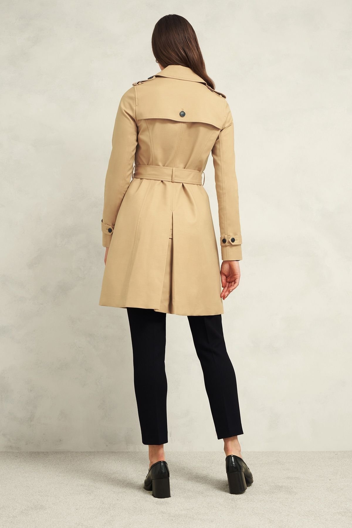 Hobbs London Hobbs London Women's Saskia Double Breasted Trench Coat in Light Tan - 4