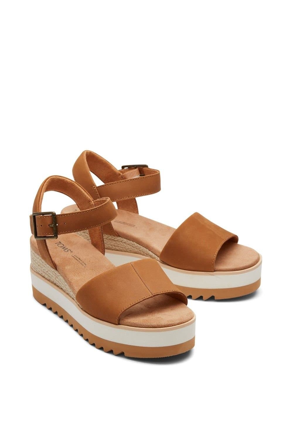 TOMS TOMS Women's Diana Wedge in Tan
