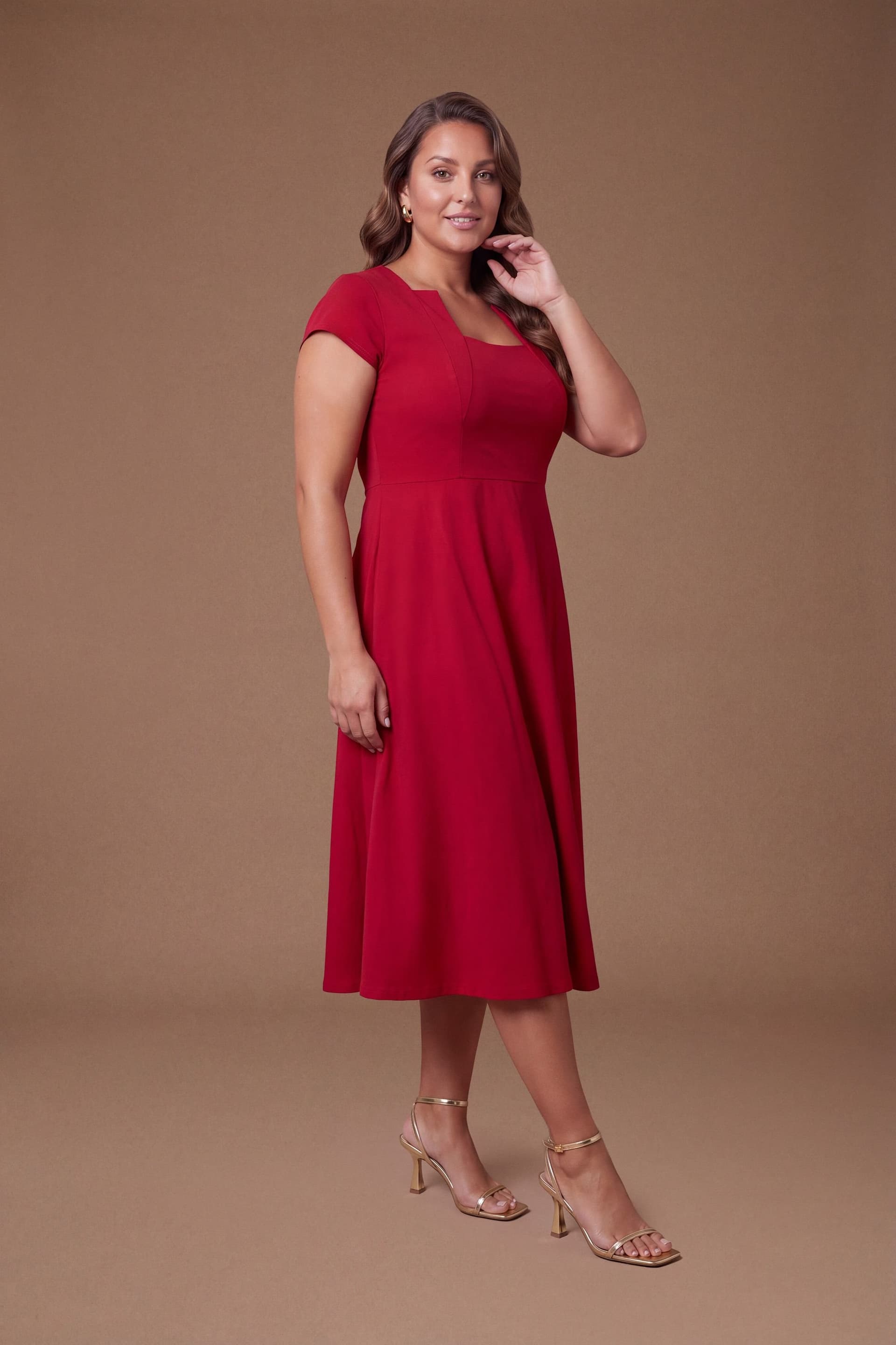 Coast Coast Women's Plus Ponte Midi Dress With Square Neckline in Oxblood