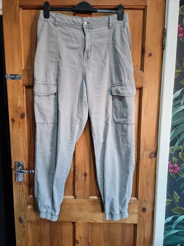 New Look Ladies cargo pants