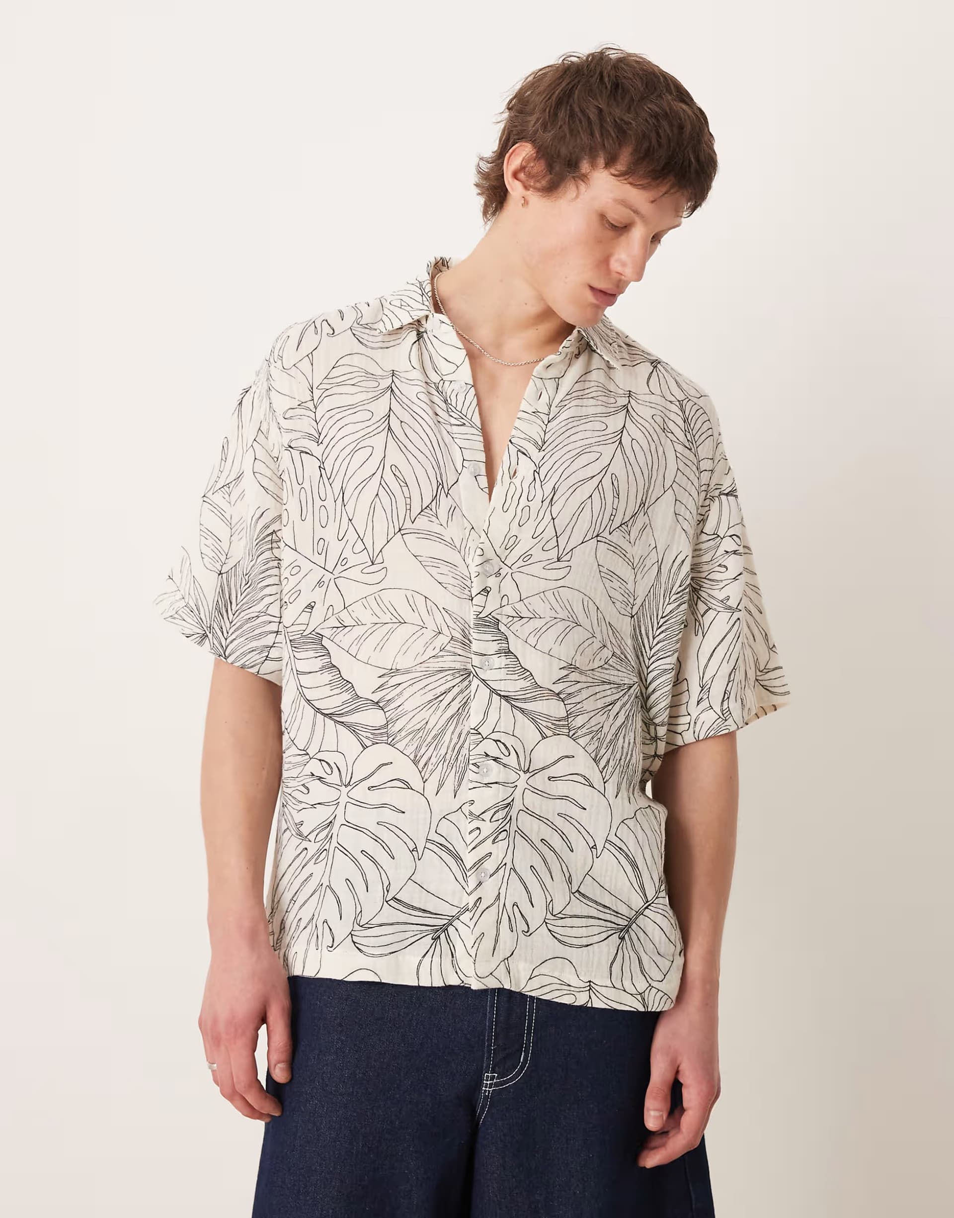 ASOS ASOS DESIGN oversized shirt with leaf print in white