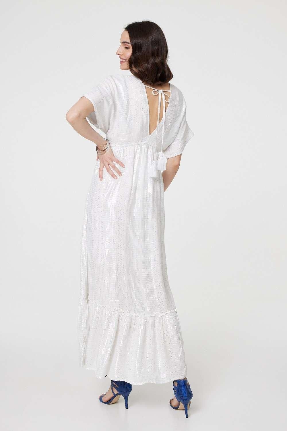 Izabel London Izabel London Women's Dotty Empire Waist Kimono Maxi Dress in White - 3