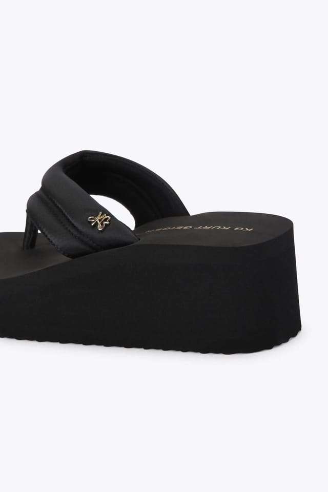 KG Kurt Geiger KG Kurt Geiger Women's 'Reagan' Heels in Black - 3