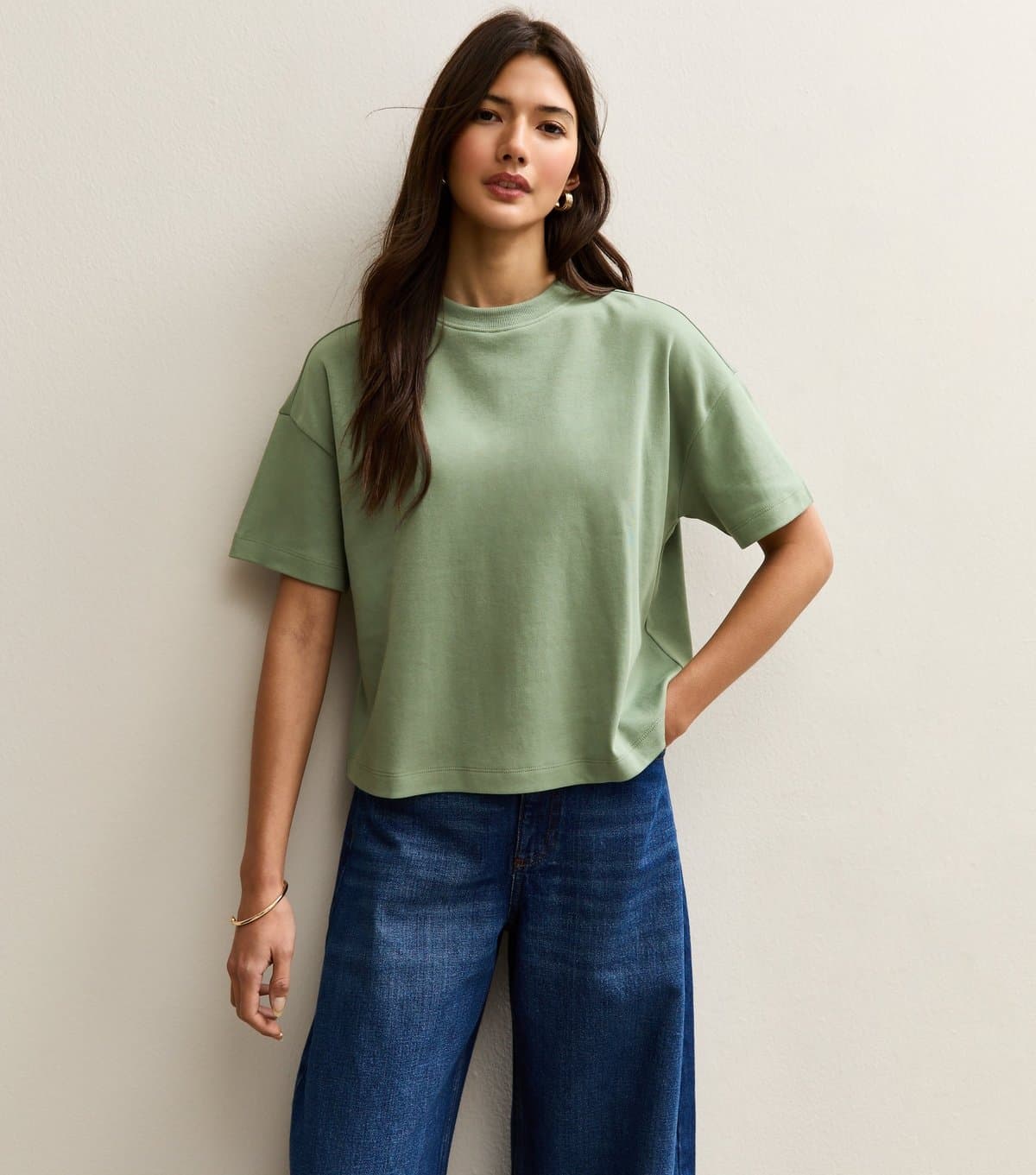 New Look Women's Premium Light Khaki Heavyweight Cotton Boxy Fit T-Shirt New Look