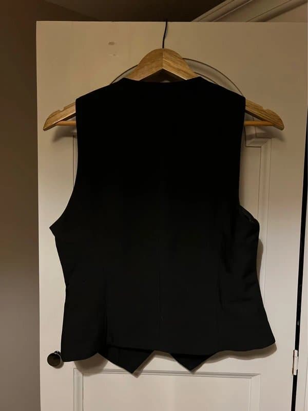 ASOS Design Asos black waistcoat