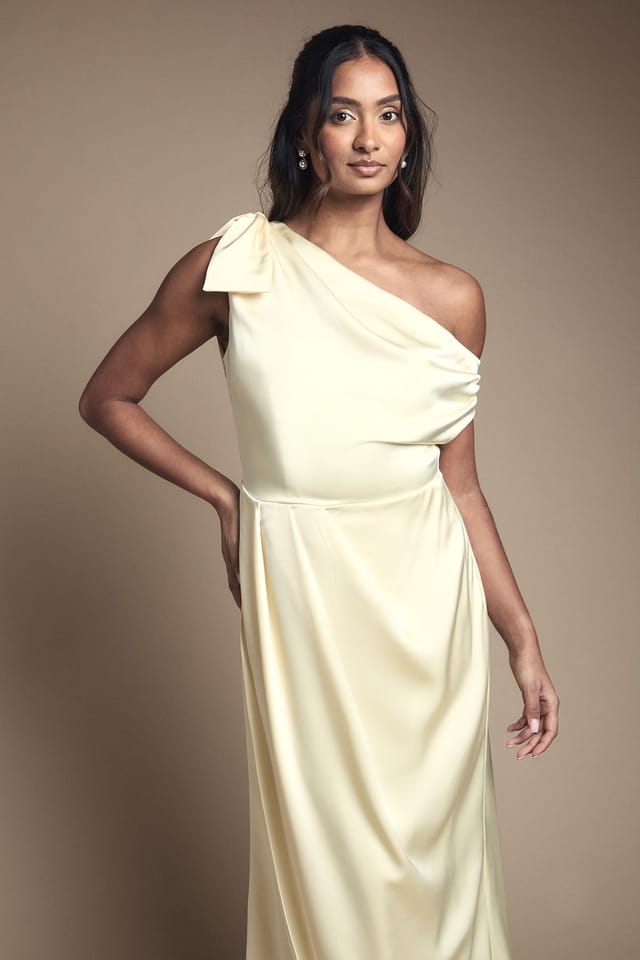 Coast Coast Women's Fallen Shoulder Bow Detail Bridesmaid Maxi Dress in Lemon - 2
