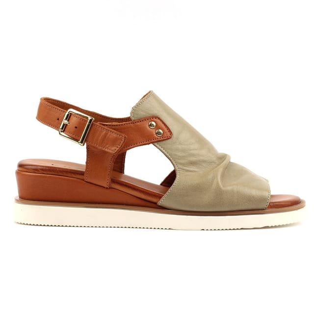 Lunar Lunar Women's Steffi Leather Wedge Sandals in Green - 3