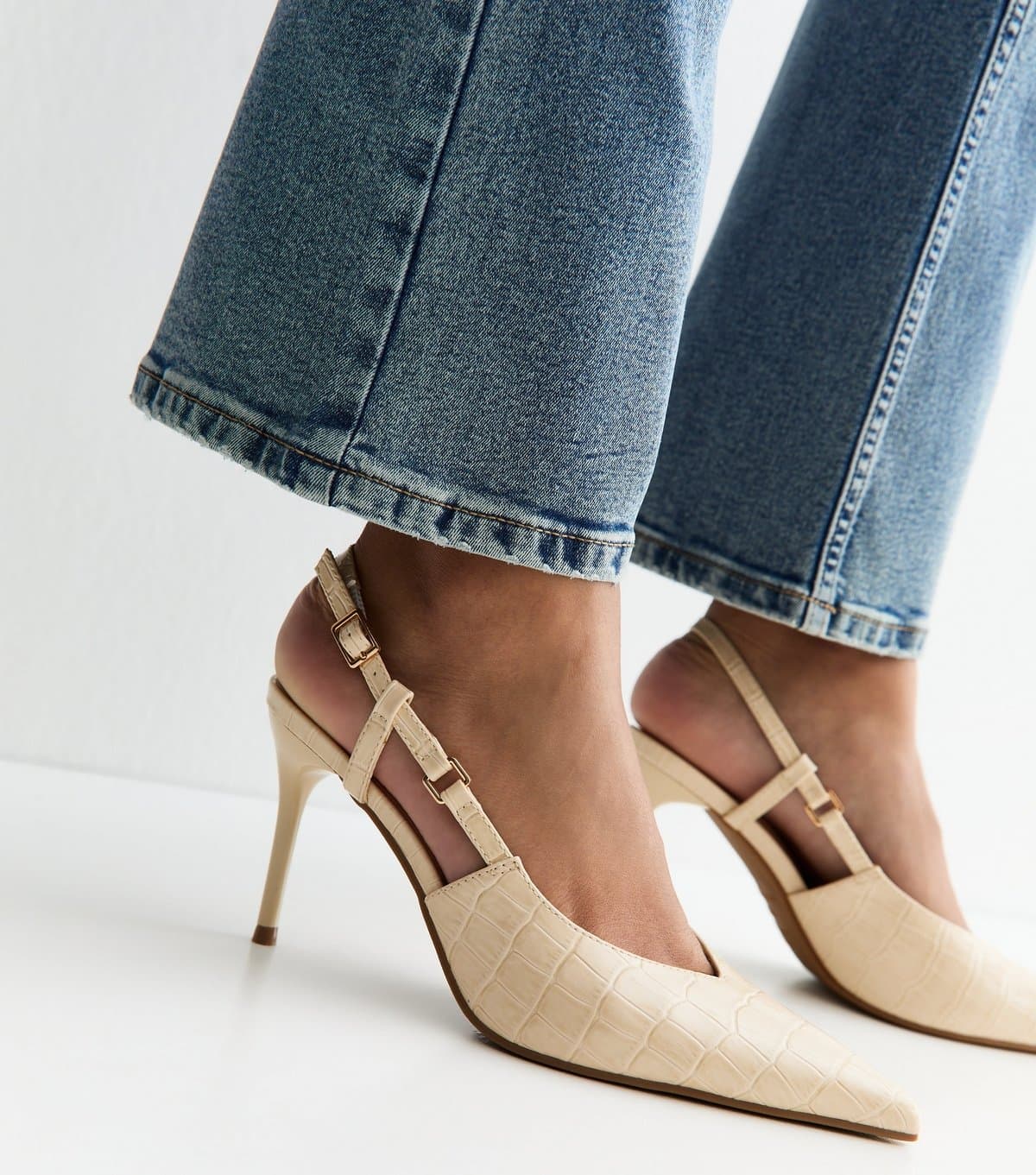 New Look Women's Off White Embossed Croc Slingback Court Shoes Vegan New Look