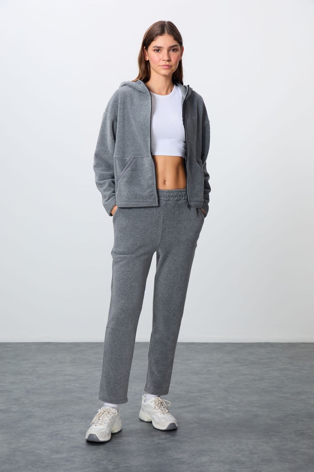 Tommy Life Tommy Life Women's Oversized Hooded Zipper Tracksuit Set in Grey - 4