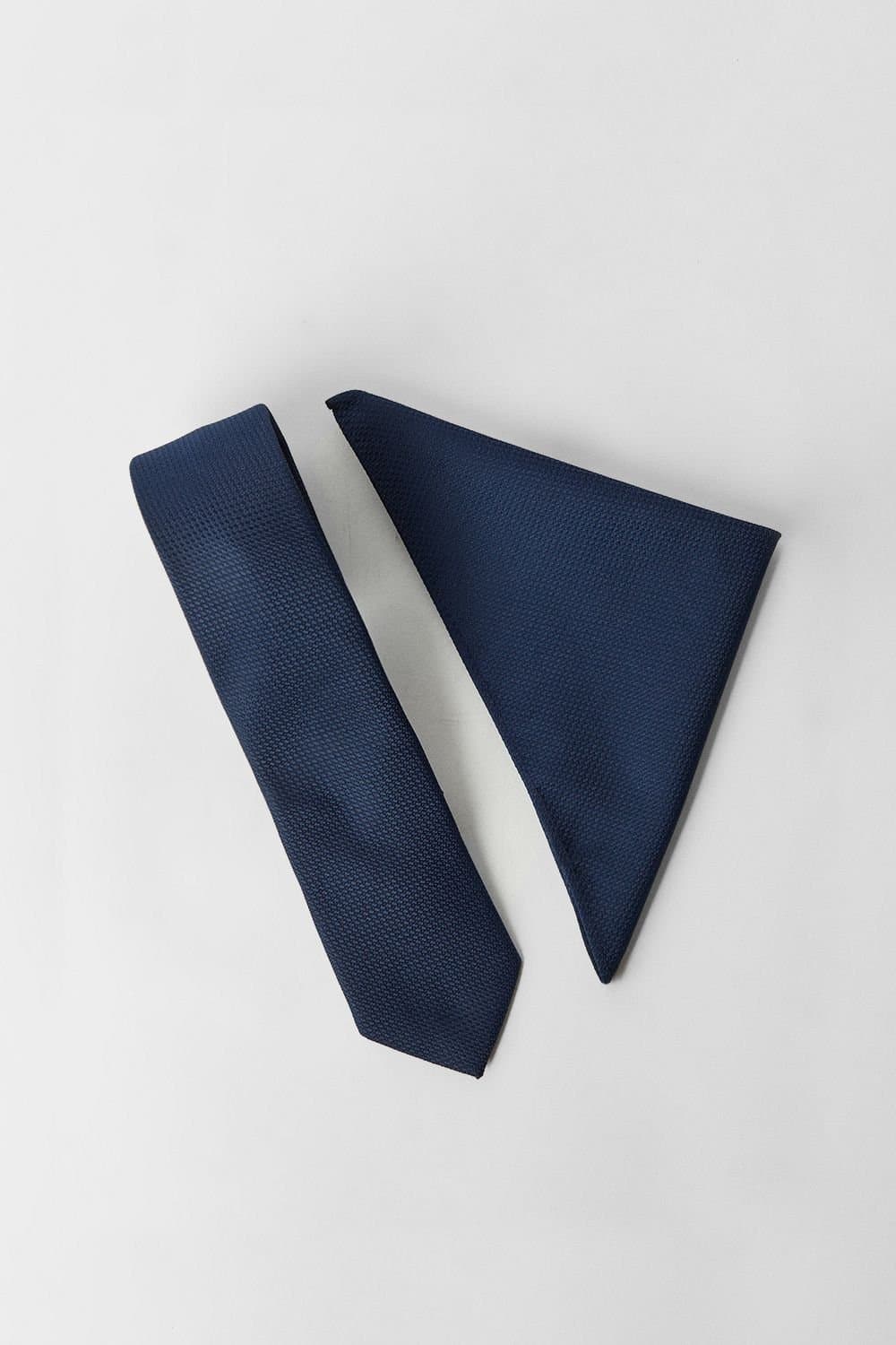 Burton Burton Men's Navy Textured Tie & Pocket Square