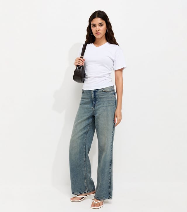New Look Women's White Cotton Ruched V Neck T-Shirt New Look - 3