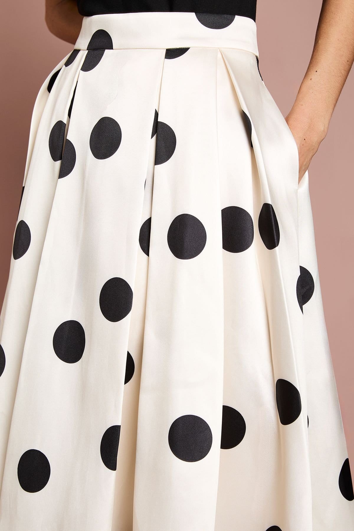 Coast Coast Women's Lisa Tan Spot Print Twill Full Volume Skirt in Cream - 4