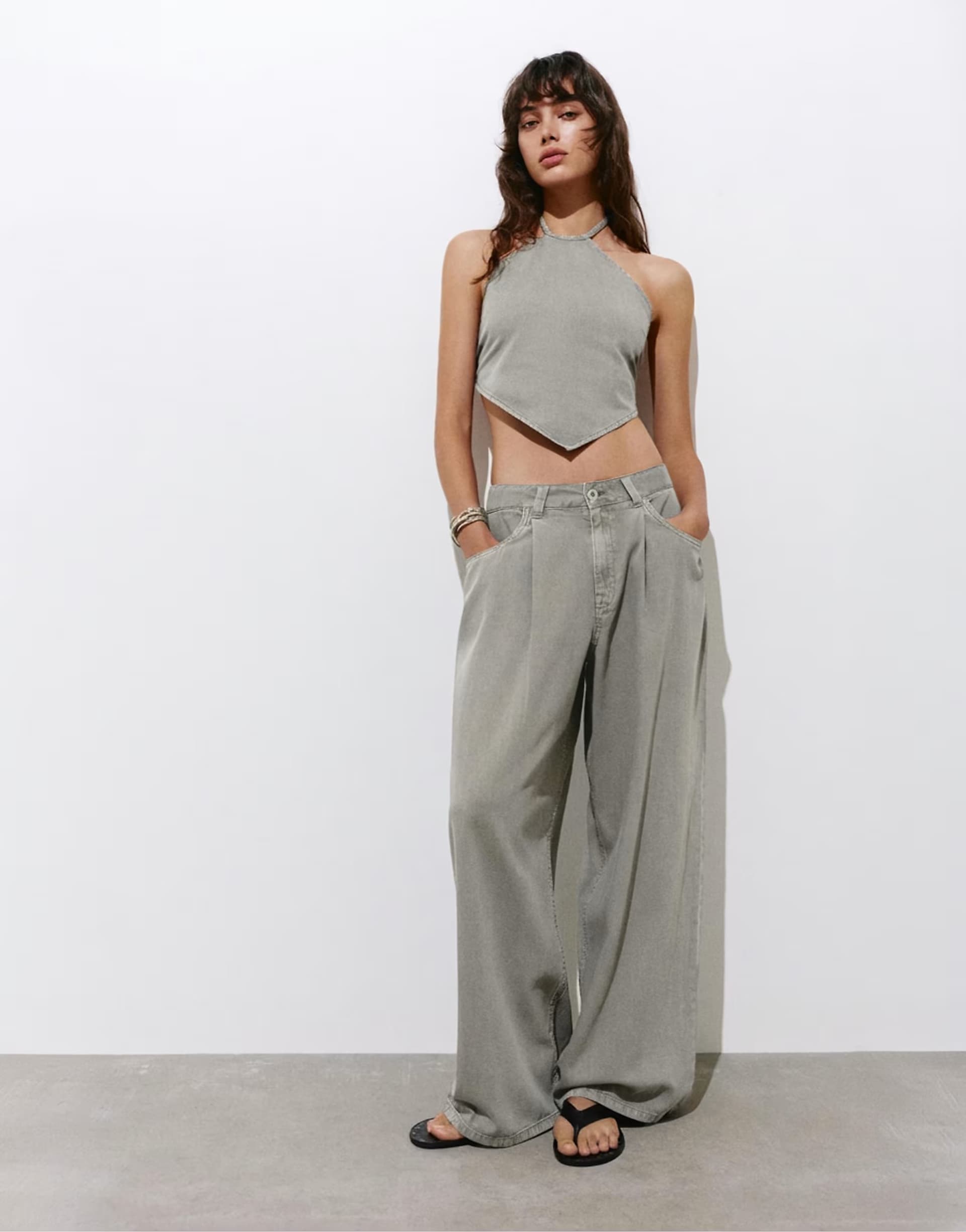 ASOS Pull&Bear Wide-leg jeans with darts in taupe