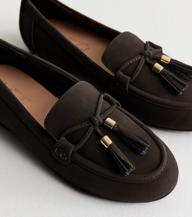 New Look Women's Wide Fit Brown Faux Suede Tasseled Loafers Vegan New Look - 3
