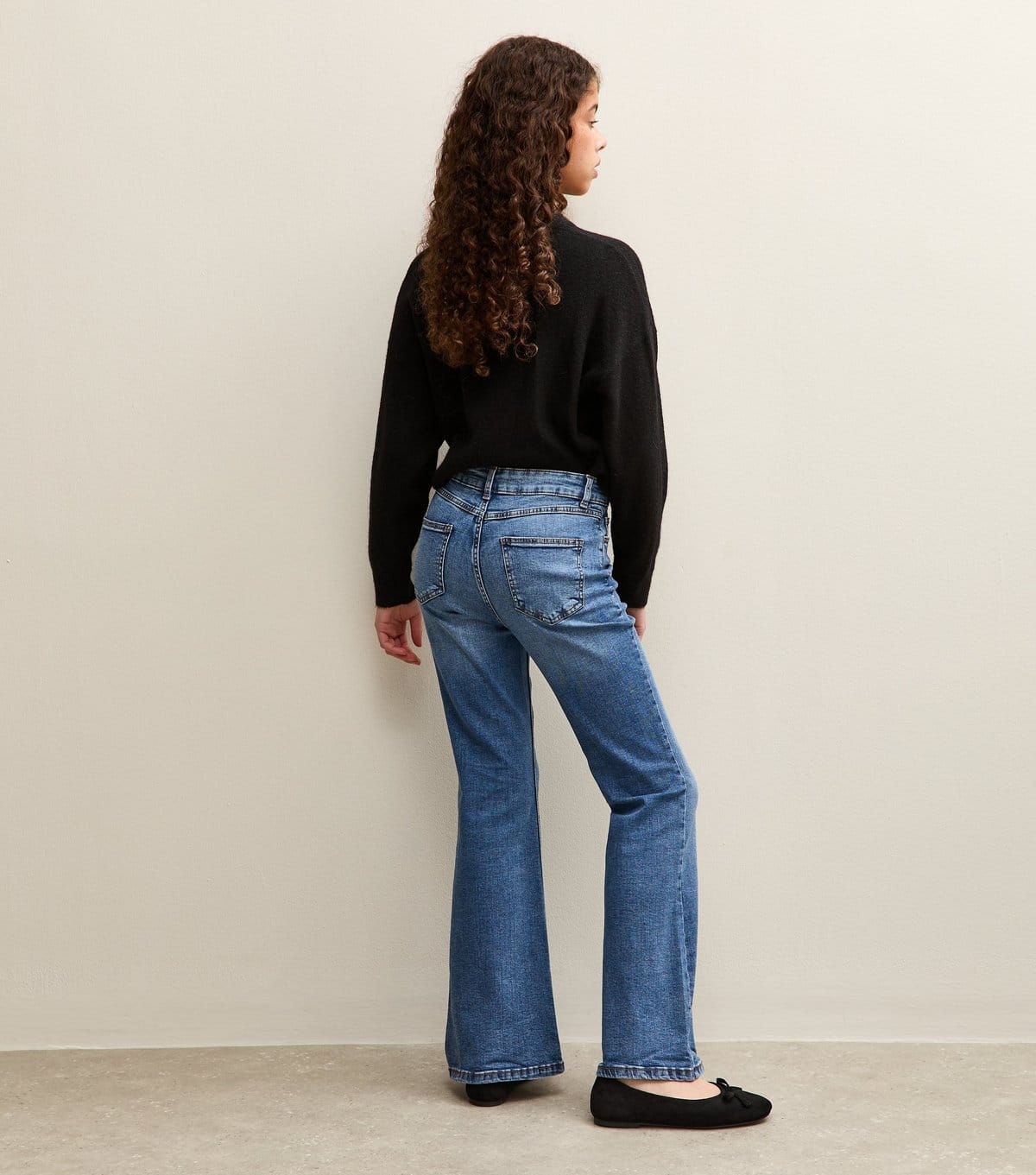 New Look Girls' Blue Washed Flared Jeans New Look - 4