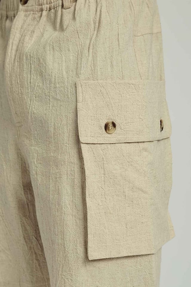 Native Youth Native Youth Men's Cotton Linen Blend Oversized Cargo Pocket Elasticated Shorts in Cream - 3