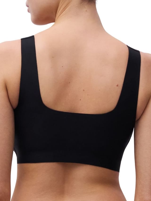 Chantelle Chantelle Women's SoftStretch Power Lounge Bra in Black - 2