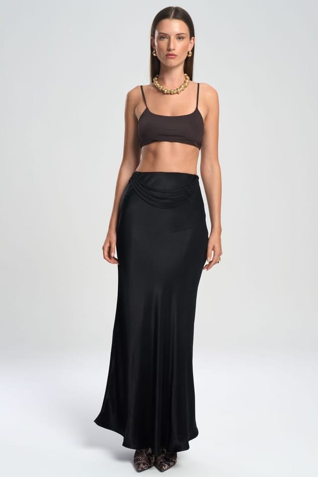MAI STUDIOS CO. MAI STUDIOS CO. Women's Muirnas Belt Datailed Maxi Satin Skirt in Black - 2