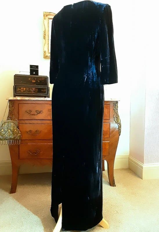 Monsoon Vintage Monsoon crushed silk velvet in ink blue 10