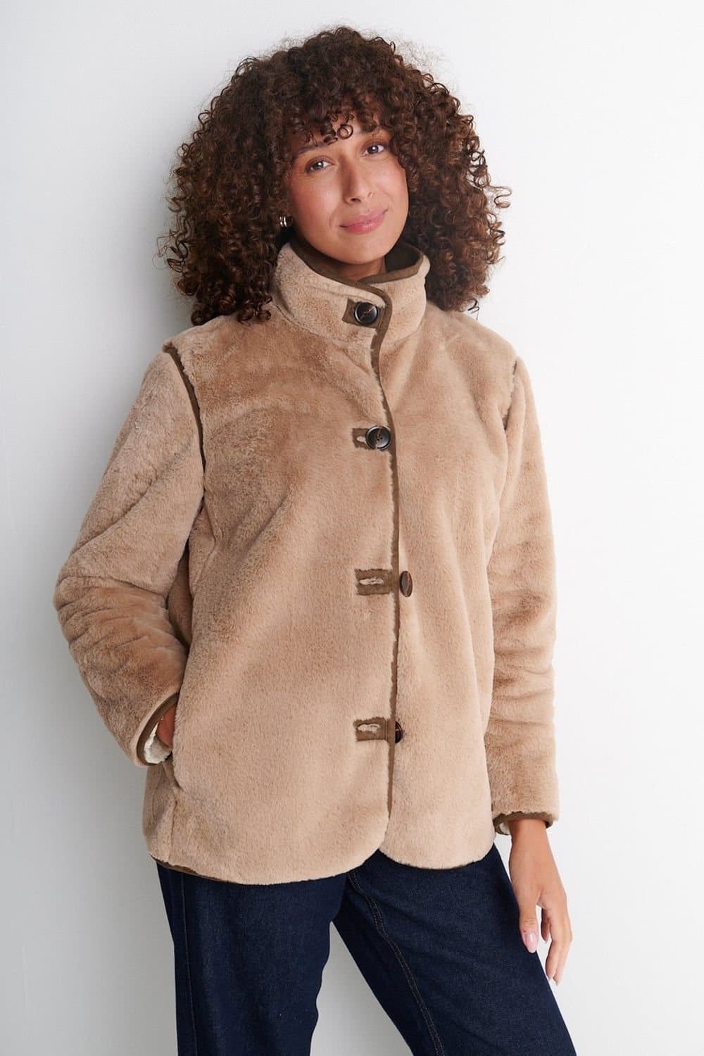 Klass. Klass. Women's Faux Fur Button Front Jacket in Beige