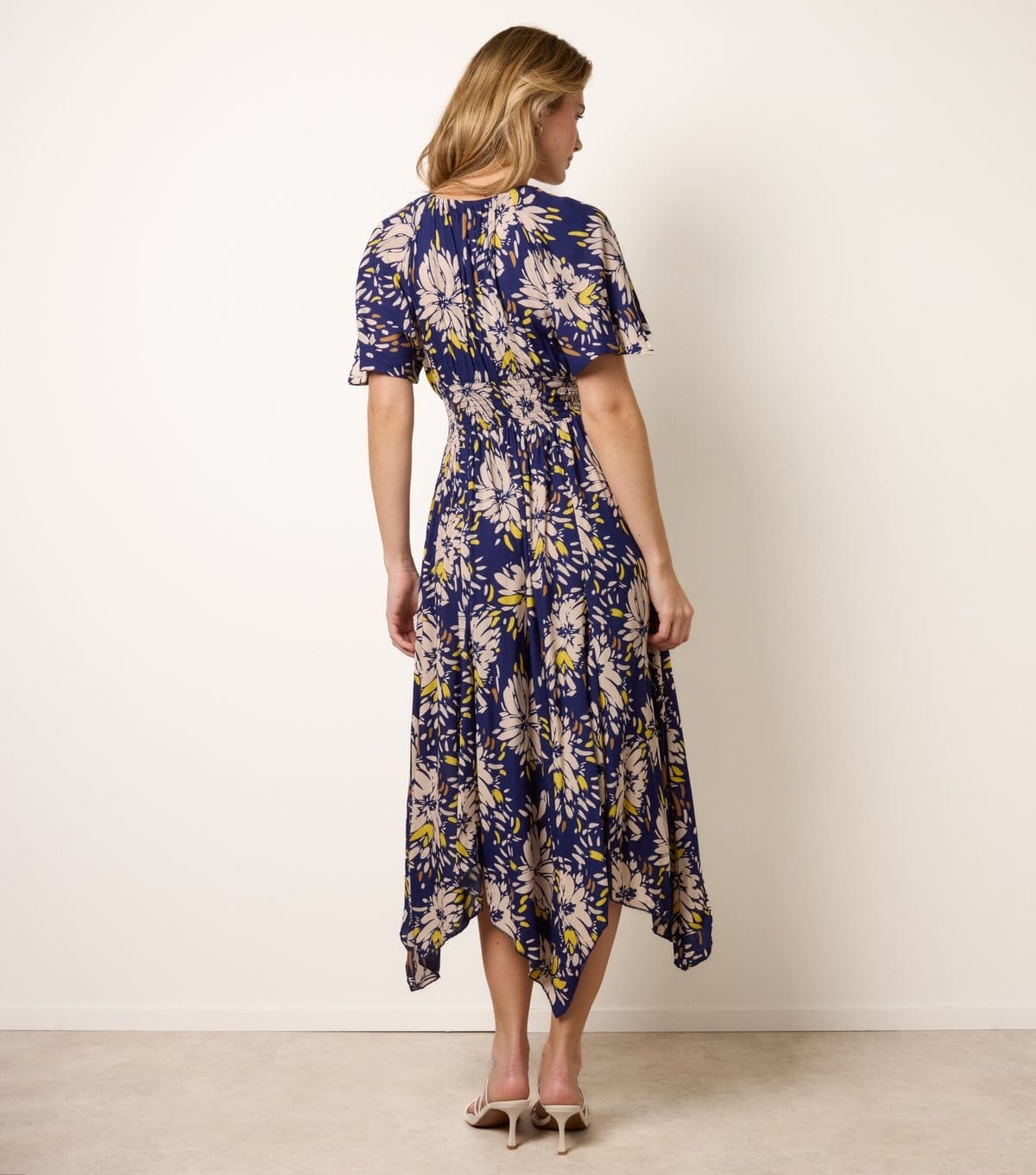 Blue Vanilla Women's Light Yellow Shirred Waist Handkerchief Hem Midi Dress Blue Vanilla New Look - 4