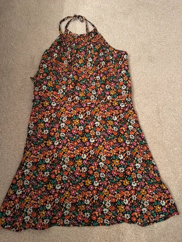 New Look Pretty halter dress with tie back