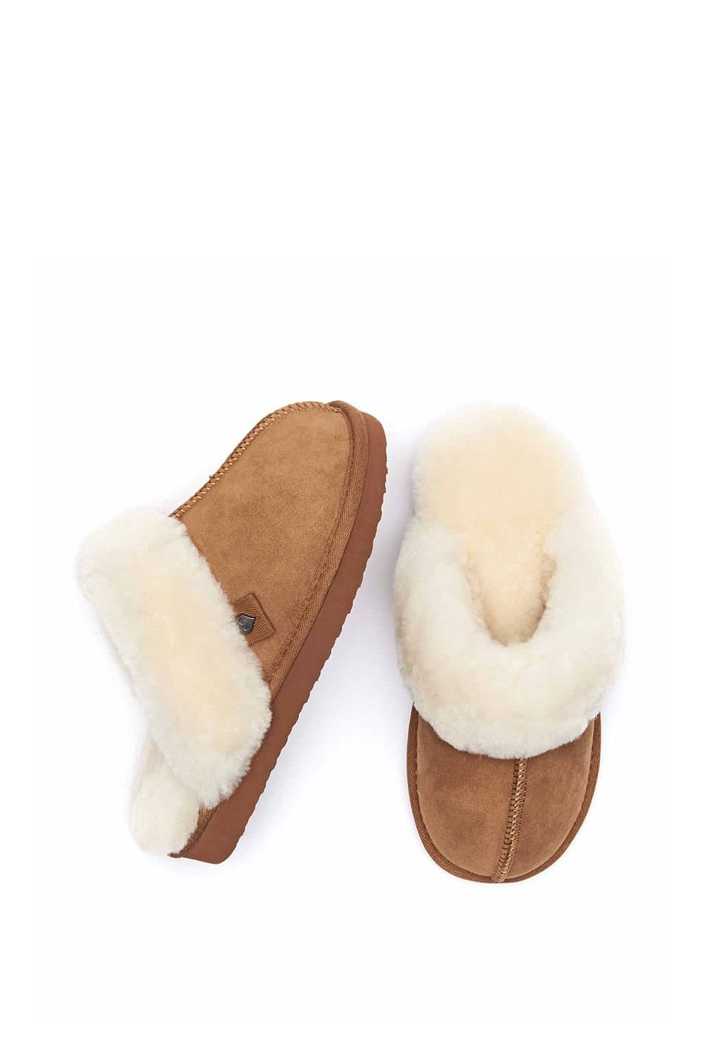 Moshulu Moshulu Women's 'Tiree' Sheepskin Mule Slippers in Tan
