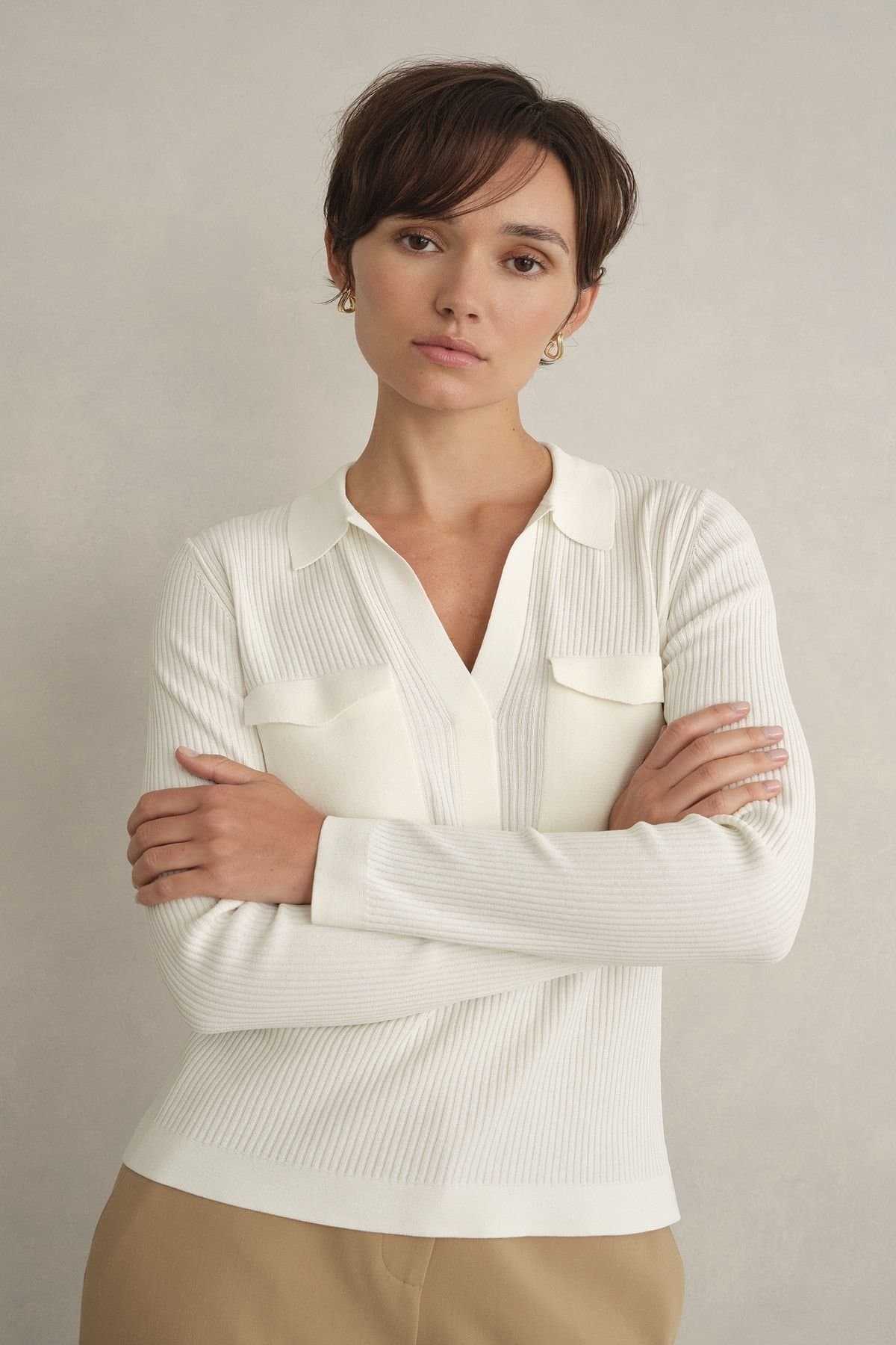 Hobbs London Hobbs London Women's Meredith Long Sleeve V-Neck Jumper in Off-White