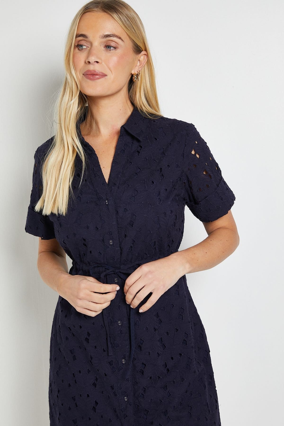 Wallis Wallis Women's Petite Broderie Drawstring Shift Dress in Navy - 4