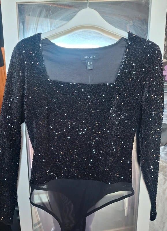 New Look Black sequin bodysuit brand-new with tags