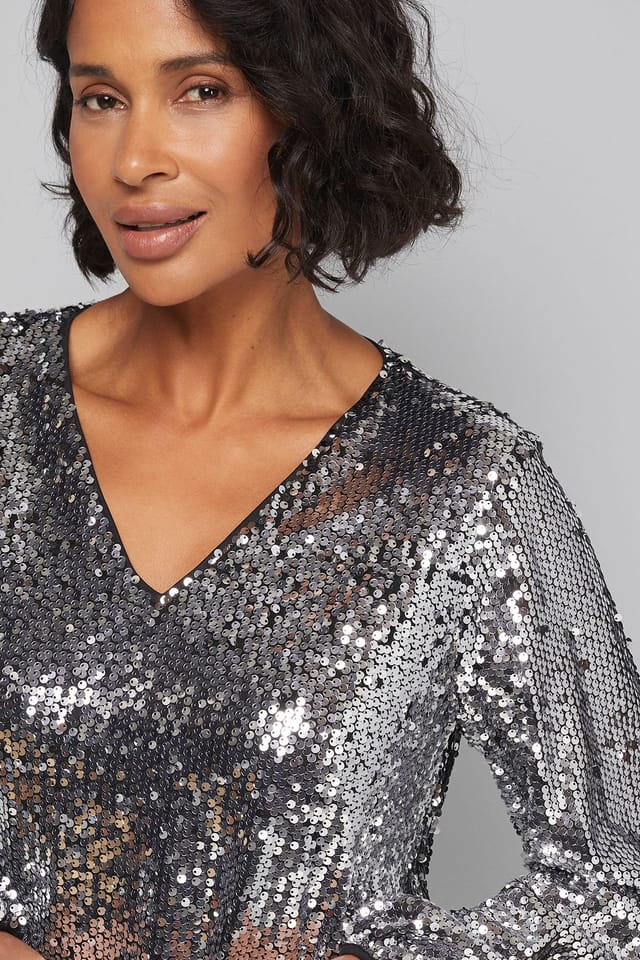 Wallis Wallis Women's Mixed Sequin V Neck Shift Dress in Black - 2