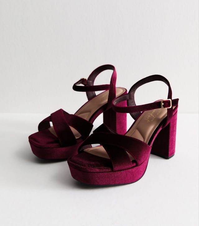 New Look Women's Wide Fit Burgundy Velvet Platform Sandals Vegan New Look - 2