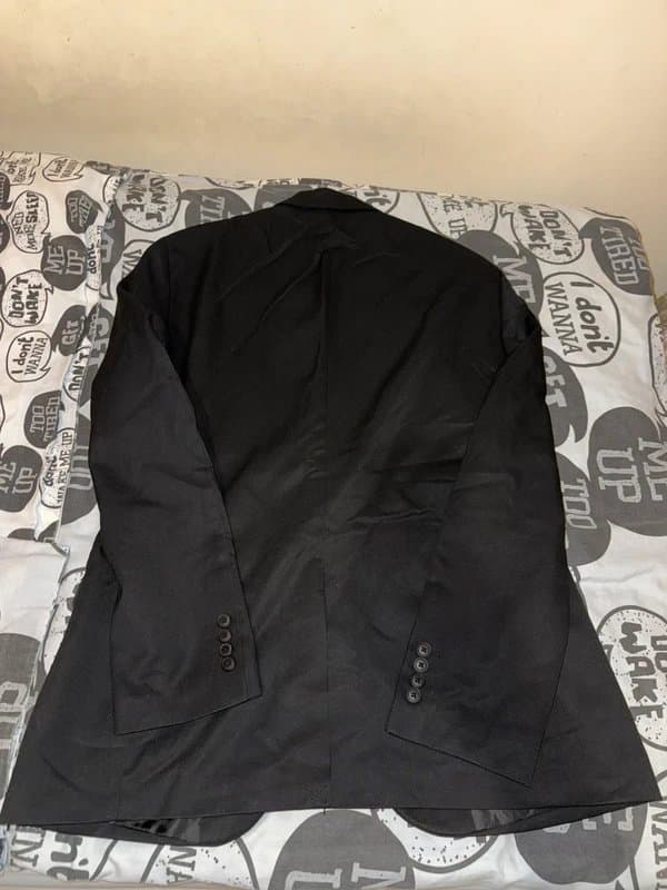 Primark Black Tailored Blazer – Size 42R (Large)