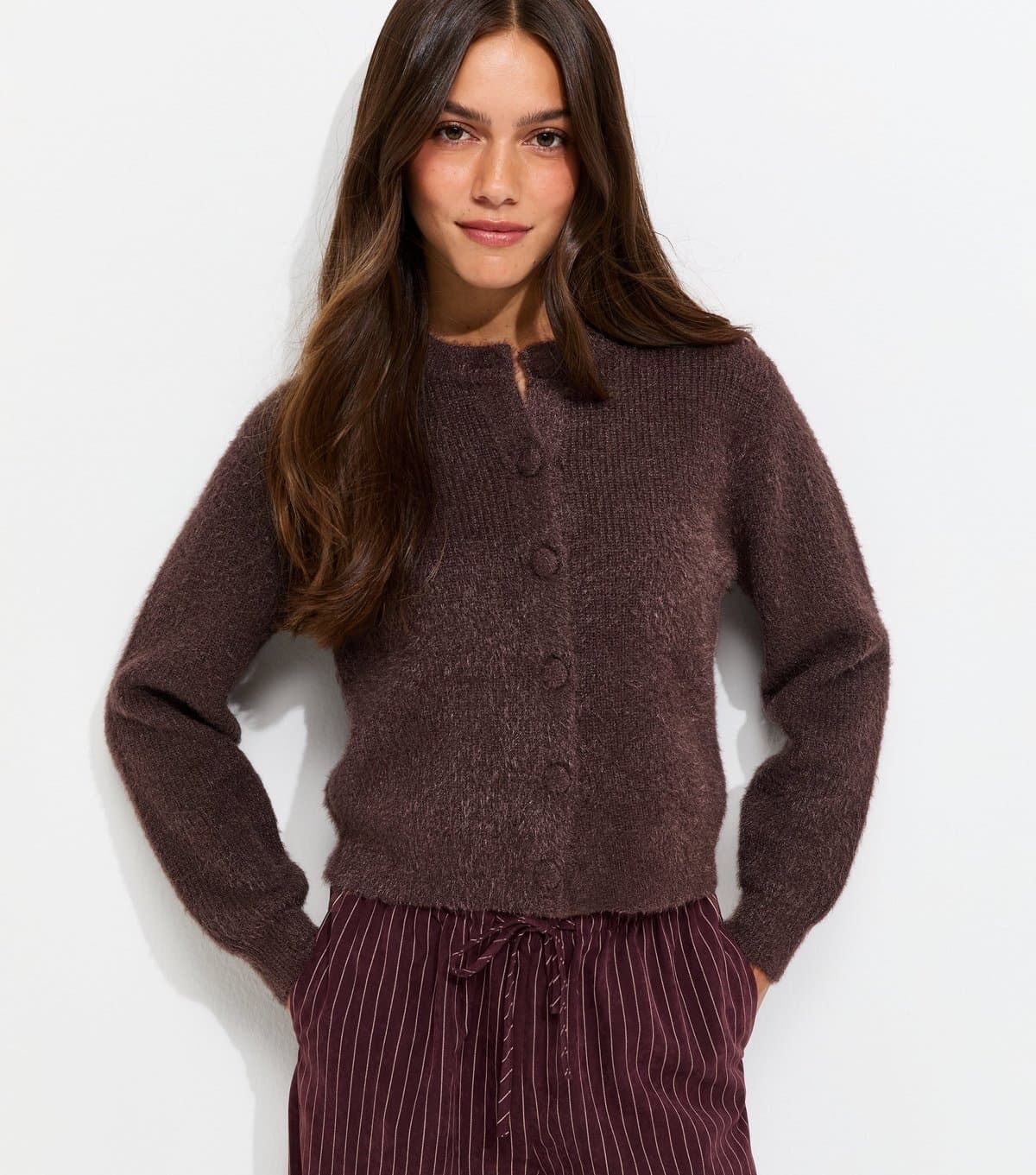 New Look Women's Petite Dark Brown Fluffy Knit Crew Neck Cardigan New Look