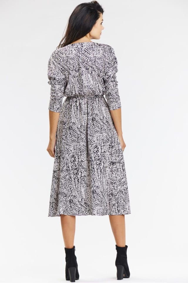 Love Lace Love Lace Women's Black White Kimono Midi Dress with V Neck - 3